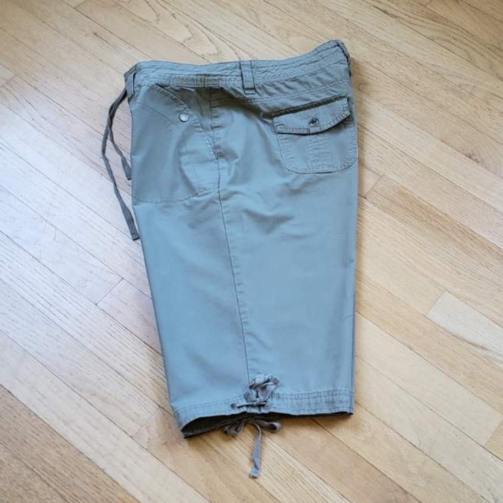 Bandolino BLU Women’s Capris, Size 14 - Picture 7 of 11